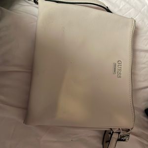 I am selling a guess purse